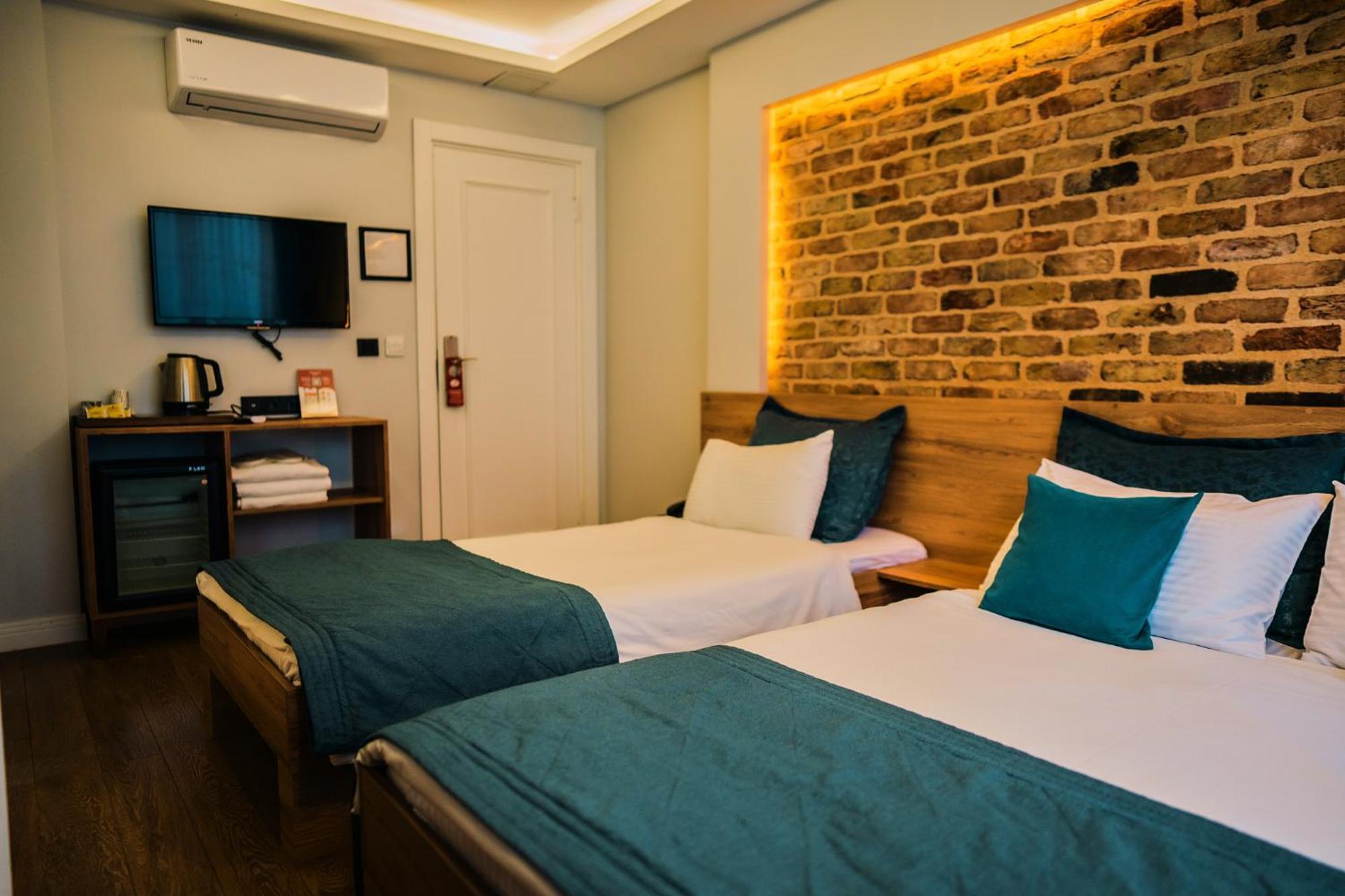 Taksim Santa Lucia Hotel イスタンブール エクステリア 写真