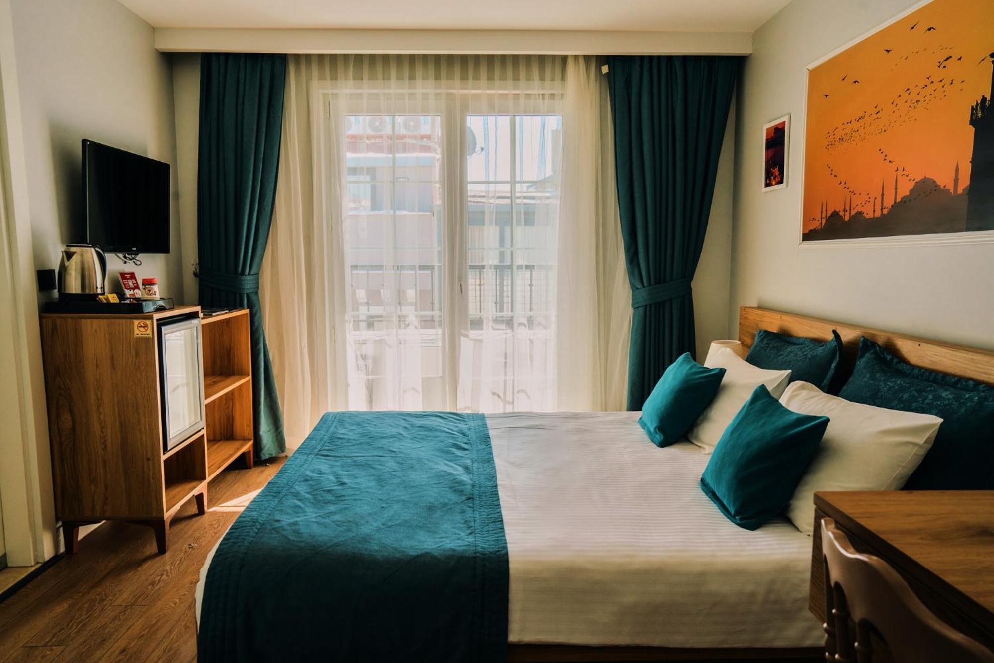 Taksim Santa Lucia Hotel イスタンブール エクステリア 写真